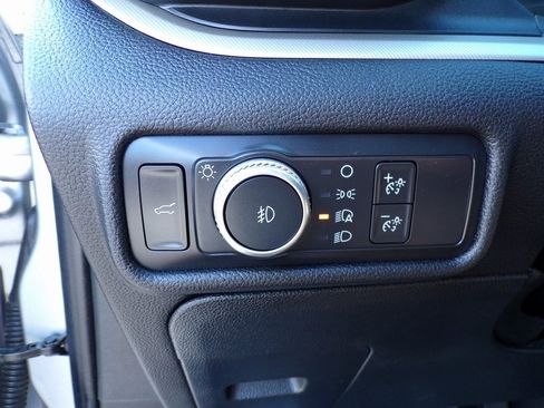 Used 2020 Ford Explorer XLT w/ Equipment Group 202A image 22