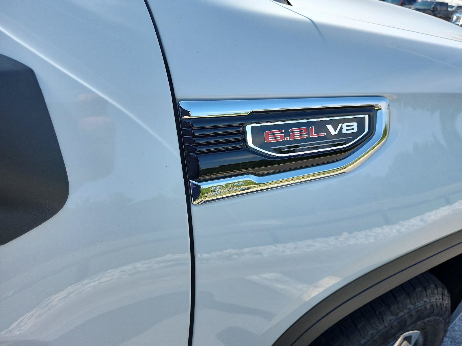Certified 2025 GMC Sierra 1500 SLT w/ SLT Premium Plus Package AWD/4WD image 5