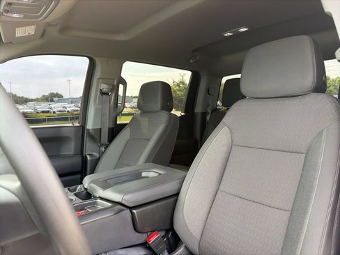Used 2024 Chevrolet Silverado 1500 Custom Trail Boss w/ Dark Appearance Package AWD/4WD image 47
