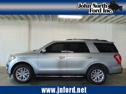 Used 2021 Ford Expedition XLT image 1