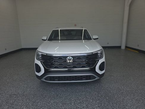 New 2026 Volkswagen Atlas Cross Sport SE AWD/4WD image 8