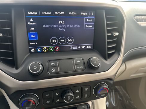 Certified 2022 GMC Acadia Denali w/ Trailering Package image 15