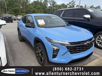 Used 2024 Chevrolet Trax RS w/ Driver Confidence Package video 1