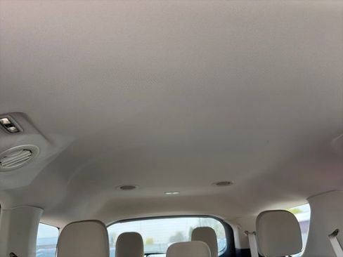 Used 2022 Ford Explorer 4WD image 24
