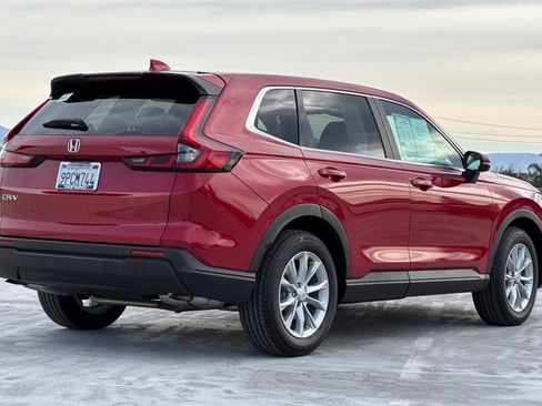 Used 2024 Honda CR-V EX image 3