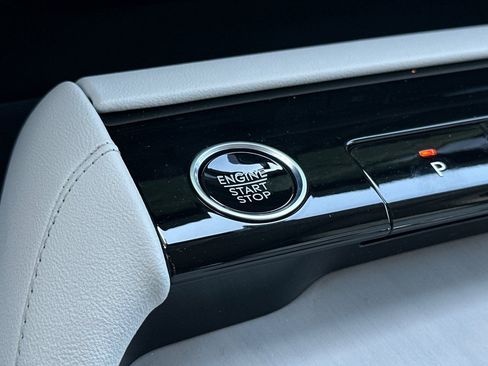 New 2026 Lincoln Navigator Reserve AWD/4WD image 23