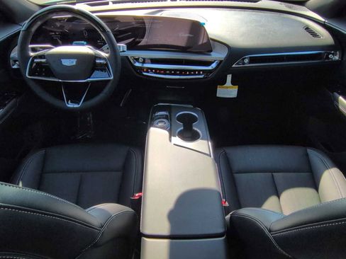 New 2026 Cadillac Lyriq Sport image 13