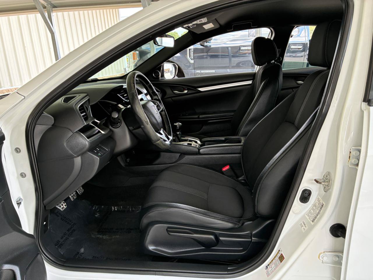 Used 2019 Honda Civic Sport image 11