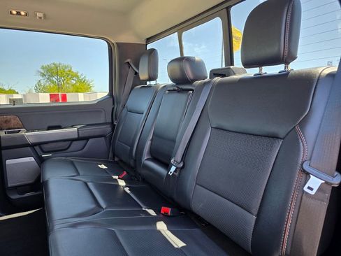 Used 2023 Ford F150 Lariat AWD/4WD image 30