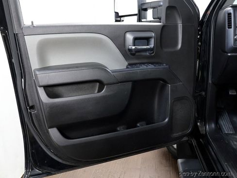 Used 2016 GMC Sierra 2500 4x4 Crew Cab w/ Sierra Convenience Package image 22