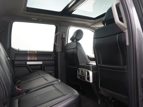 Used 2018 Ford F150 Lariat w/ Equipment Group 502A Luxury image 12