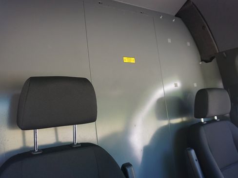 Used 2022 Mercedes-Benz Sprinter 2500 image 11