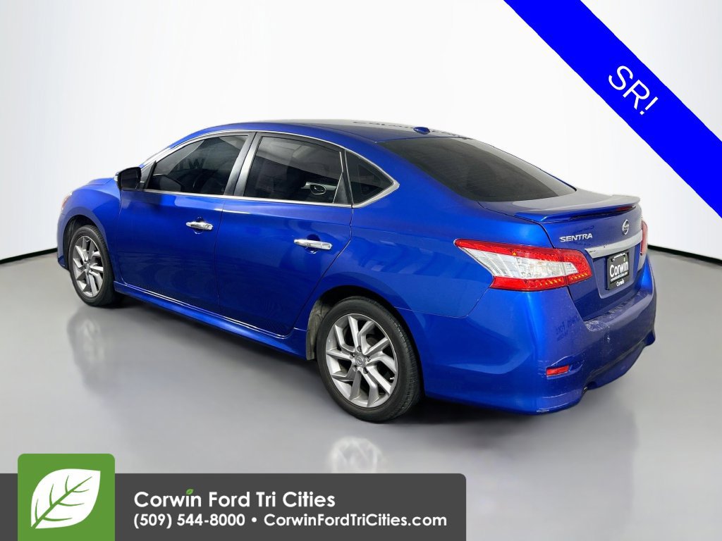 Used 2015 Nissan Sentra SR FWD image 11
