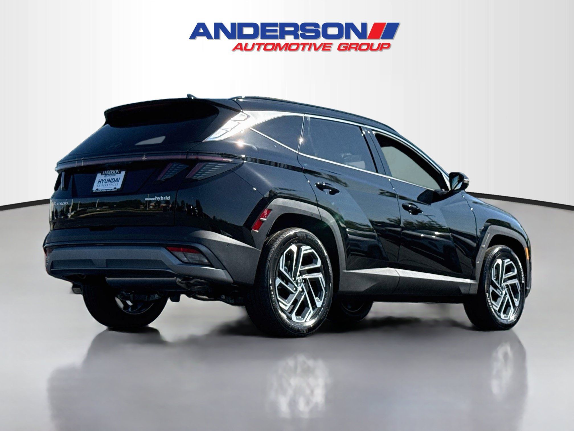 New 2026 Hyundai Tucson Limited AWD/4WD image 2
