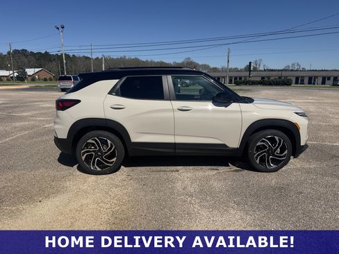 Used 2026 Chevrolet TrailBlazer RS w/ Convenience Package image 11