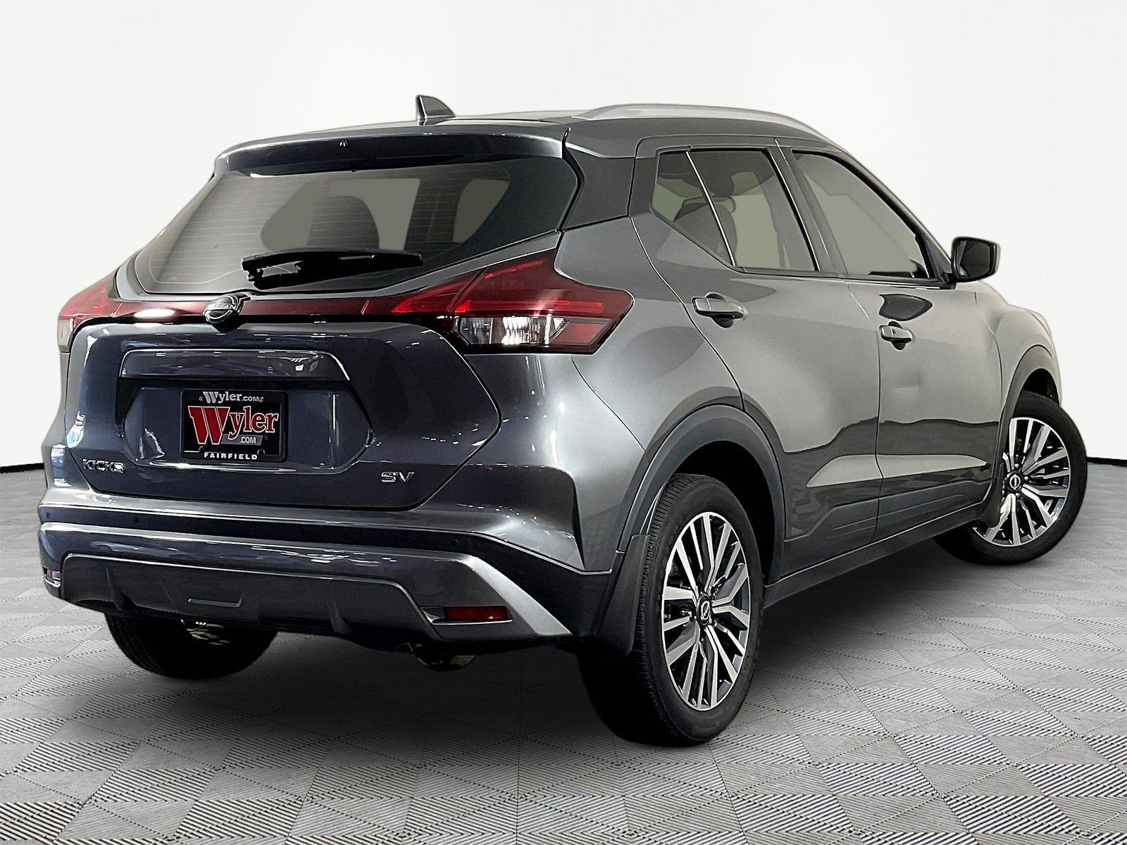 Certified 2023 Nissan Kicks SV FWD image 6