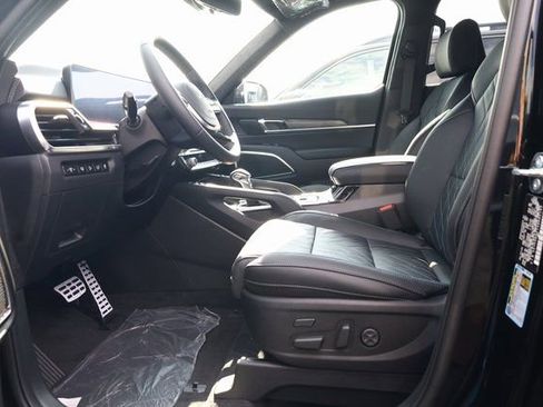 Certified 2025 Kia Telluride SX Prestige X-Line image 13