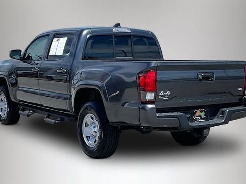 Used 2021 Toyota Tacoma SR AWD/4WD image 4