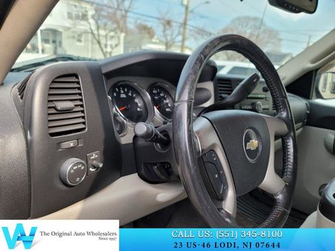 Used 2008 Chevrolet Silverado 1500 LT w/ All Star Edition image 9