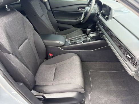 Used 2024 Honda Accord EX image 13