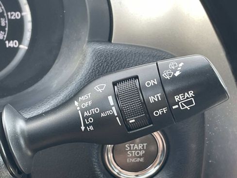 Used 2023 Lexus GX 460 Premium w/ Accessory Package AWD/4WD image 33