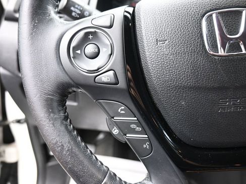 Used 2018 Honda Pilot Elite image 38