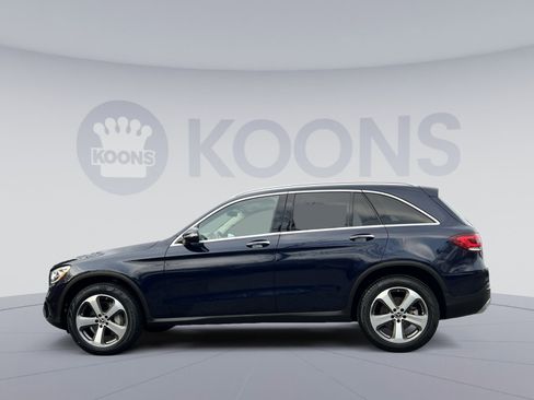 Certified 2021 Mercedes-Benz GLC 300 GLC 300 image 2