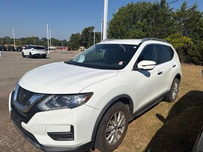Used 2020 Nissan Rogue SV