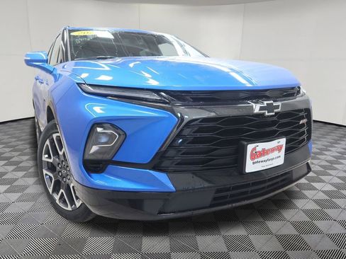 Used 2024 Chevrolet Blazer RS w/ Enhanced Convenience Package AWD/4WD image 2
