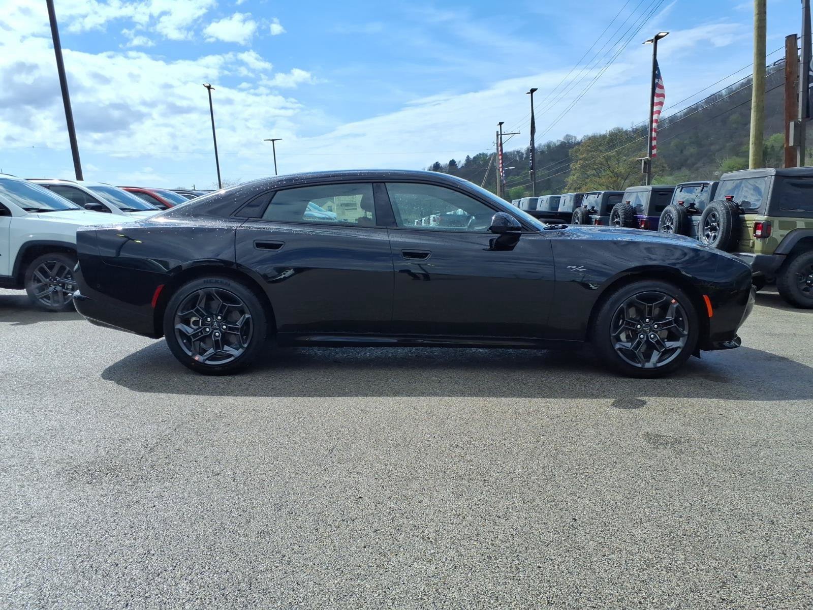 New 2026 Dodge Charger R/T AWD/4WD image 2