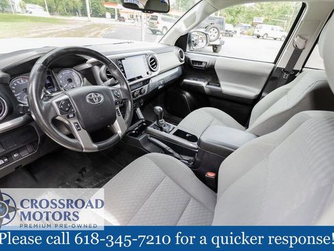 Used 2022 Toyota Tacoma SR5 AWD/4WD image 21
