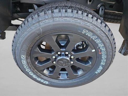 New 2026 RAM 2500 Laramie w/ Night Edition AWD/4WD image 10