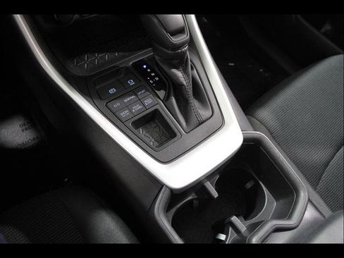 Used 2023 Toyota RAV4 LE image 15