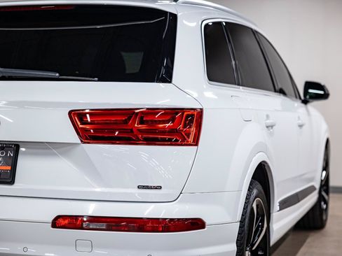 Used 2019 Audi Q7 3.0T Prestige w/ Prestige Package AWD/4WD image 27