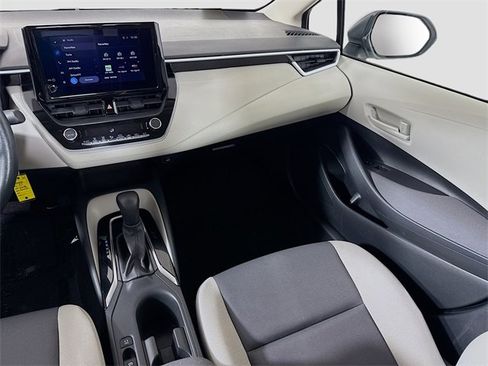 Certified 2023 Toyota Corolla LE image 24