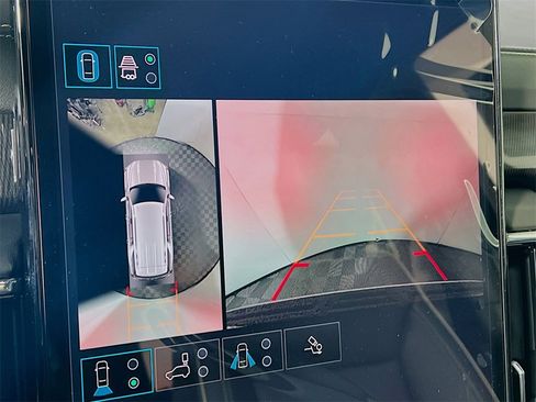 New 2026 GMC Yukon Elevation image 12