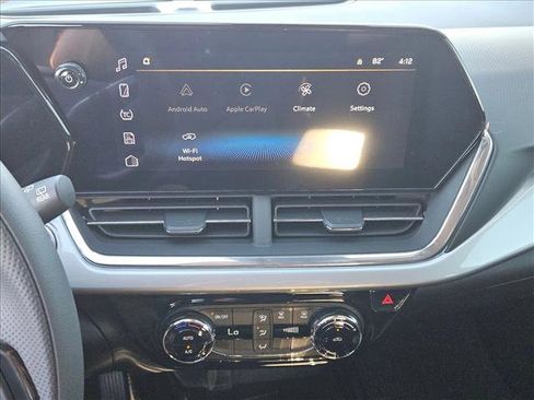New 2026 Chevrolet Trax LT image 12