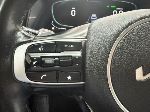 Used 2023 Kia Sportage EX AWD/4WD image 13
