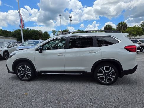 Certified 2025 Subaru Ascent Limited w/ Popular Package #1 AWD/4WD image 5