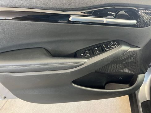 Used 2025 Kia Seltos S image 18