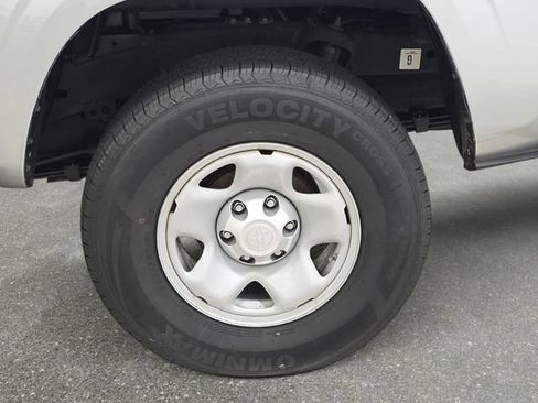 Certified 2023 Toyota Tacoma SR AWD/4WD image 29