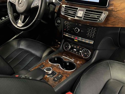 Used 2015 Mercedes-Benz CLS 550 image 26
