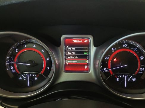 Used 2020 Dodge Journey SE w/ SE Popular Equipment Group FWD image 23