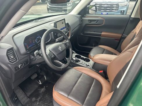 Used 2024 Ford Bronco Sport Badlands w/ Premium Package AWD/4WD image 11