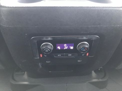 Used 2022 Chevrolet Tahoe High Country image 19