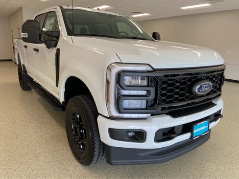 New 2026 Ford F250 XL w/ STX Appearance Package image 4