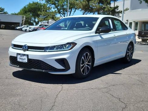 New 2026 Volkswagen Jetta Sport FWD image 4