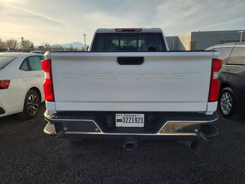 Used 2021 Chevrolet Silverado 2500 LTZ w/ LTZ Plus Package image 4