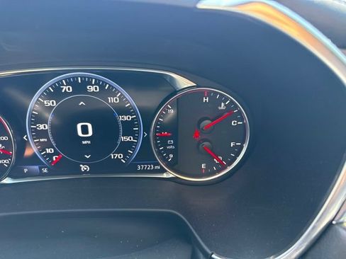 Used 2023 Chevrolet Blazer RS w/ Enhanced Convenience Package FWD image 17