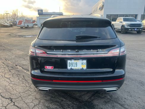 Used 2023 Lincoln Nautilus Reserve w/ Equipment Group 201A image 6
